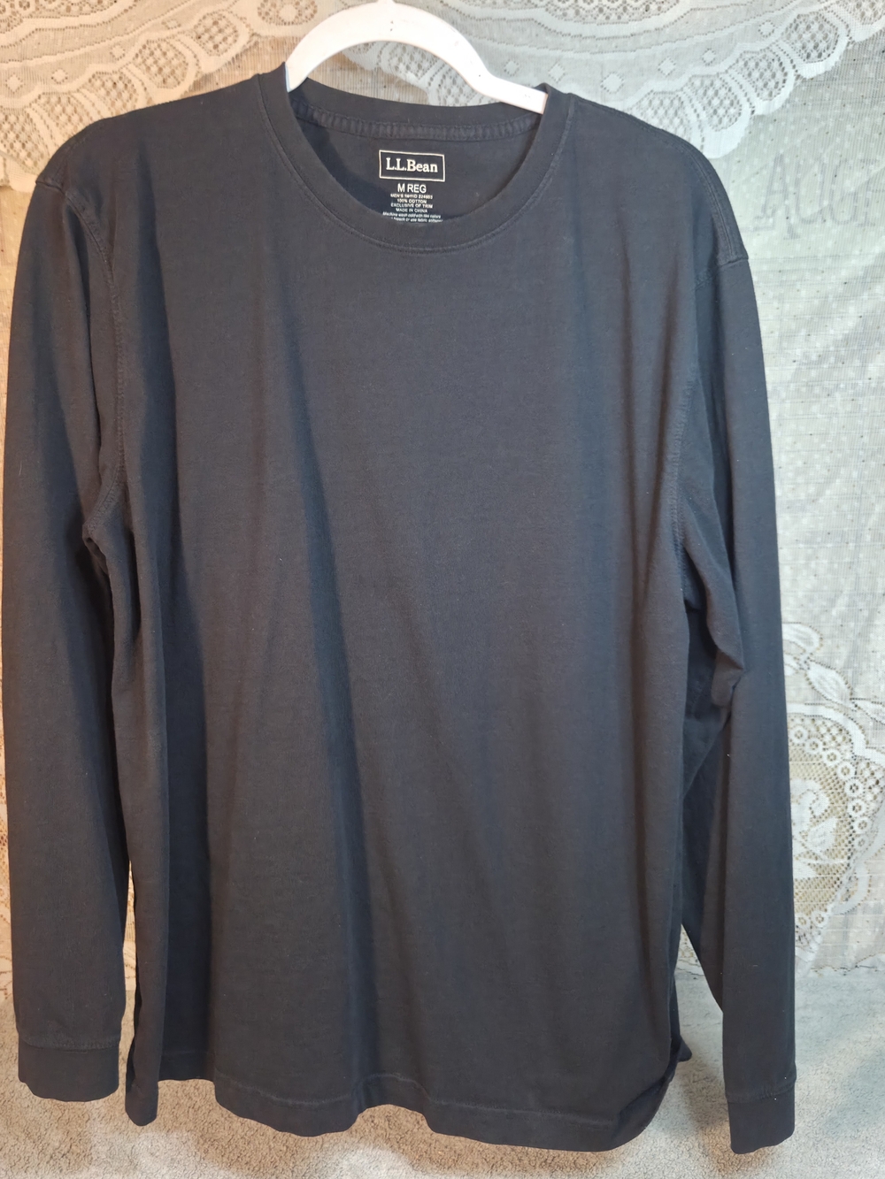 L.L. Bean Men's Long-Sleeve Crewneck Shirt in Black